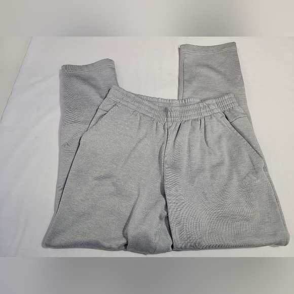 Adidas Women’s Tapered Zipper Bottom Track Training Sweatpants Size Medium - Picture 1 of 9